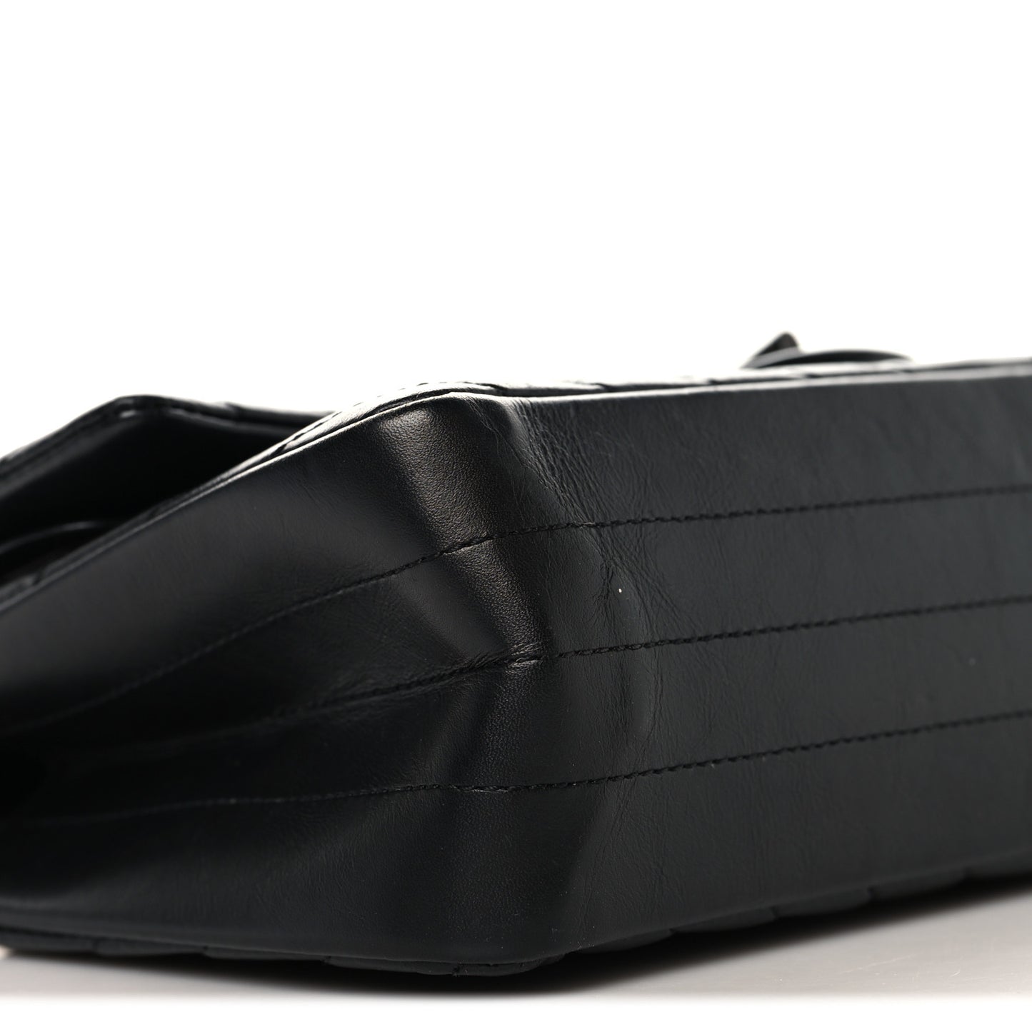 Aged Calfskin Chevron Quilted 2.55 Reissue 225 Flap So Black