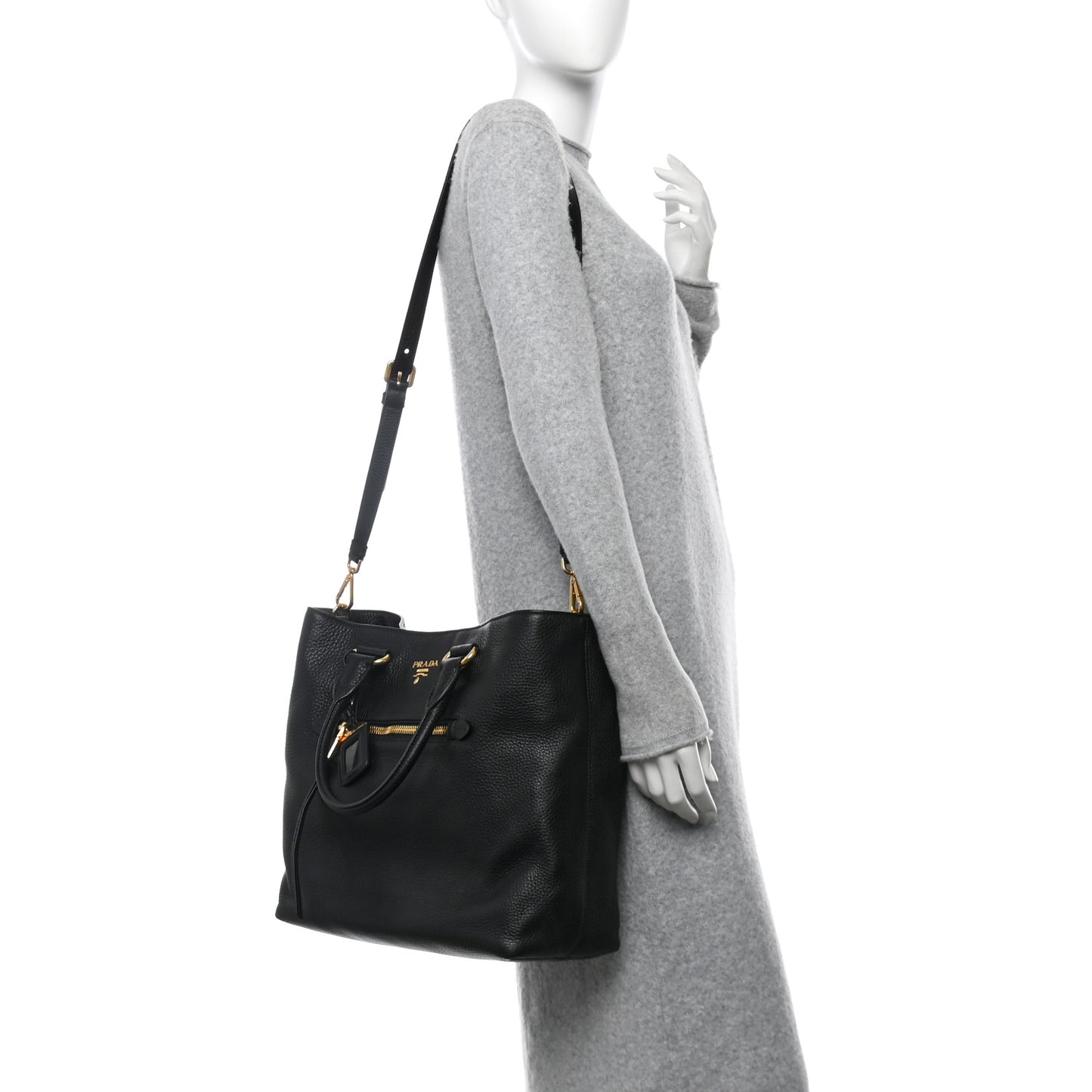 Vitello Daino Shopping Tote Black