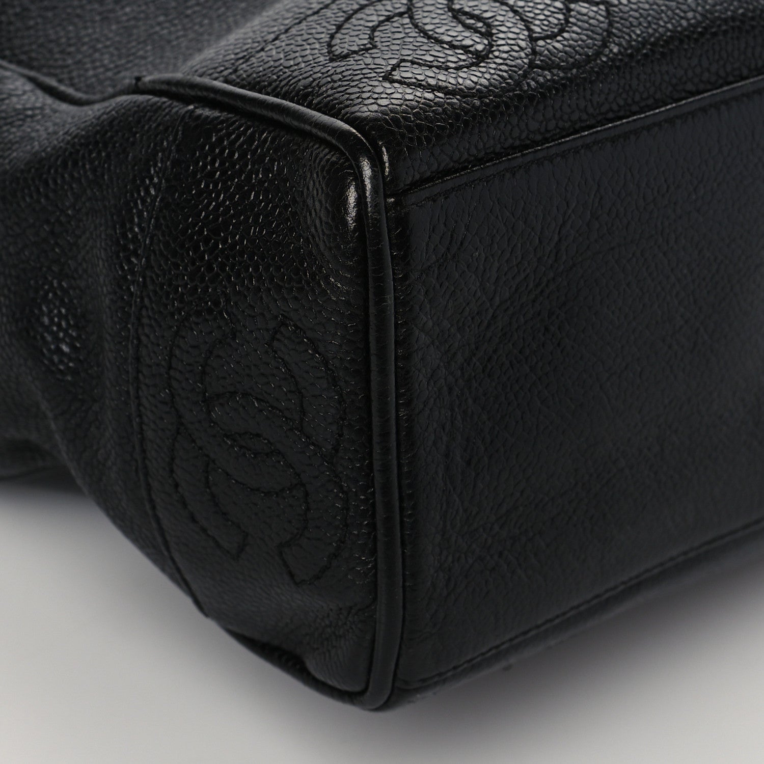Chanel Caviar CC Shoulder Bag Black 7 of 8