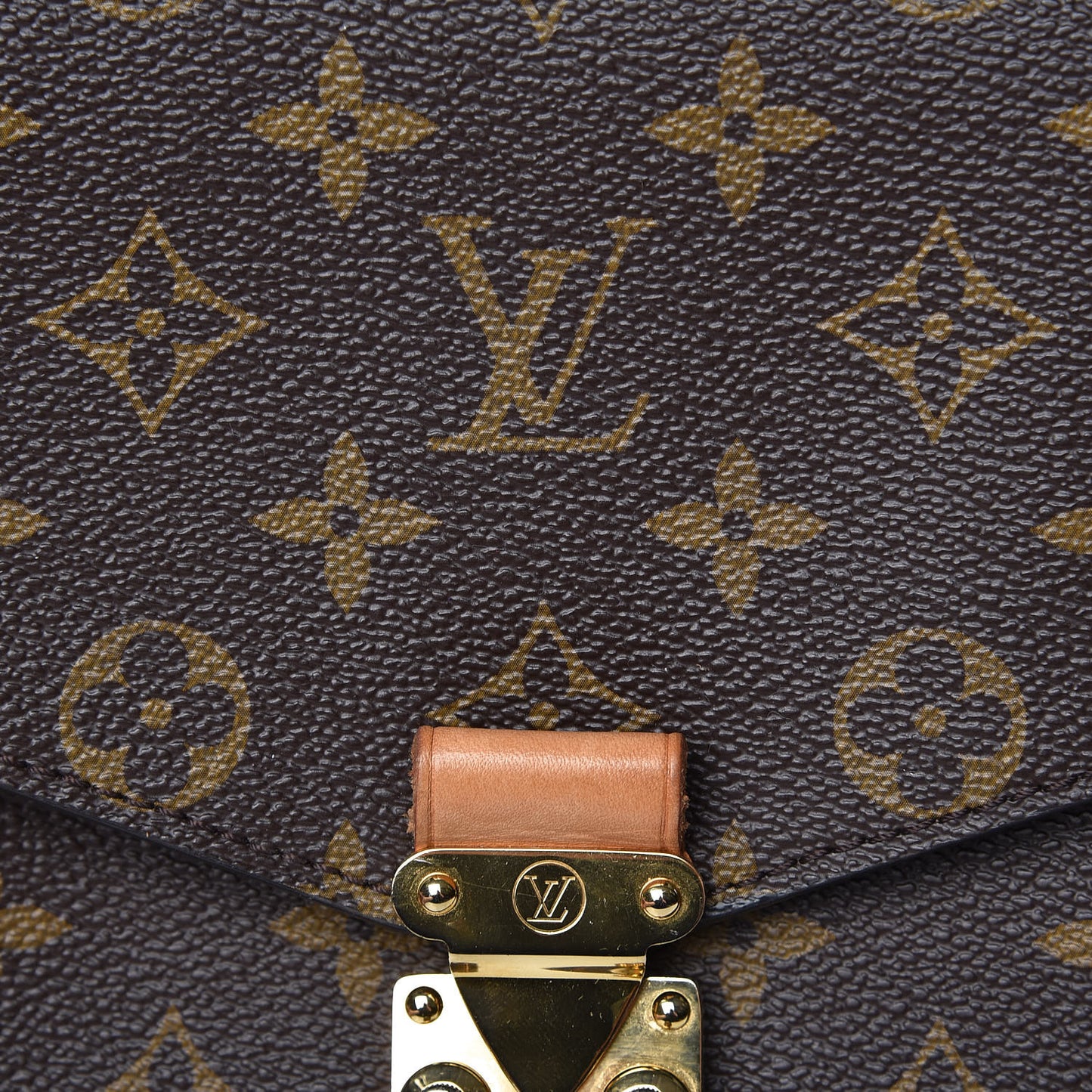 Monogram Pochette Metis