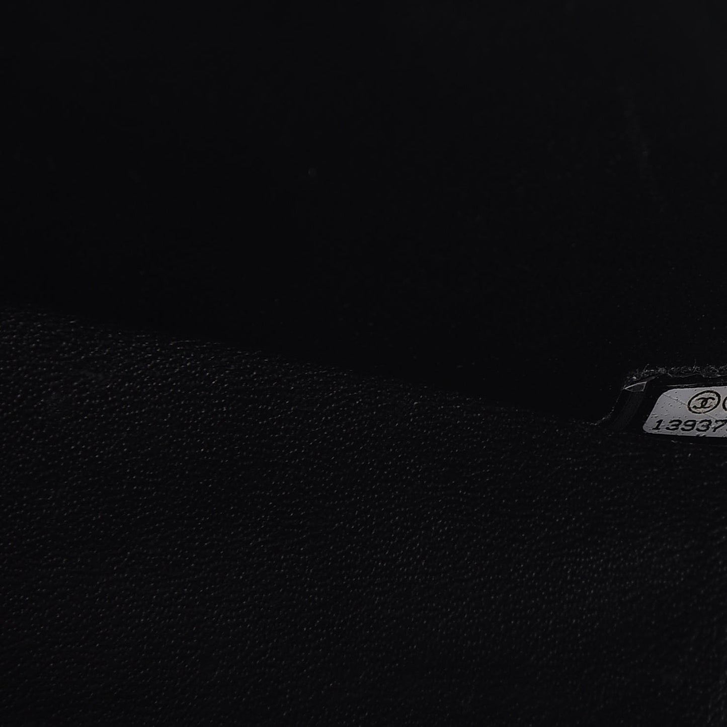 Caviar Quilted Jumbo Single Flap Black