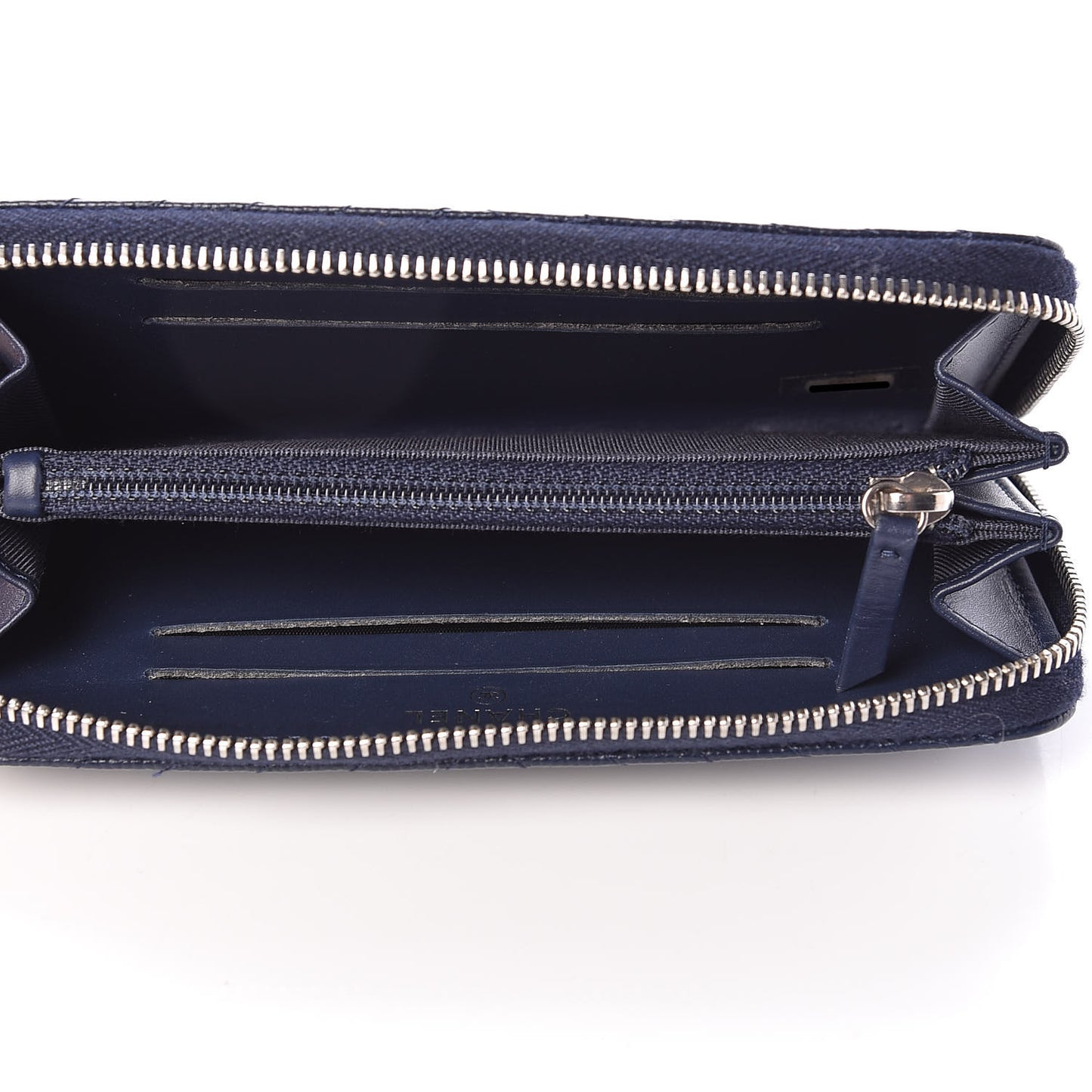 Caviar Chevron Quilted Small Zip Around Wallet Navy