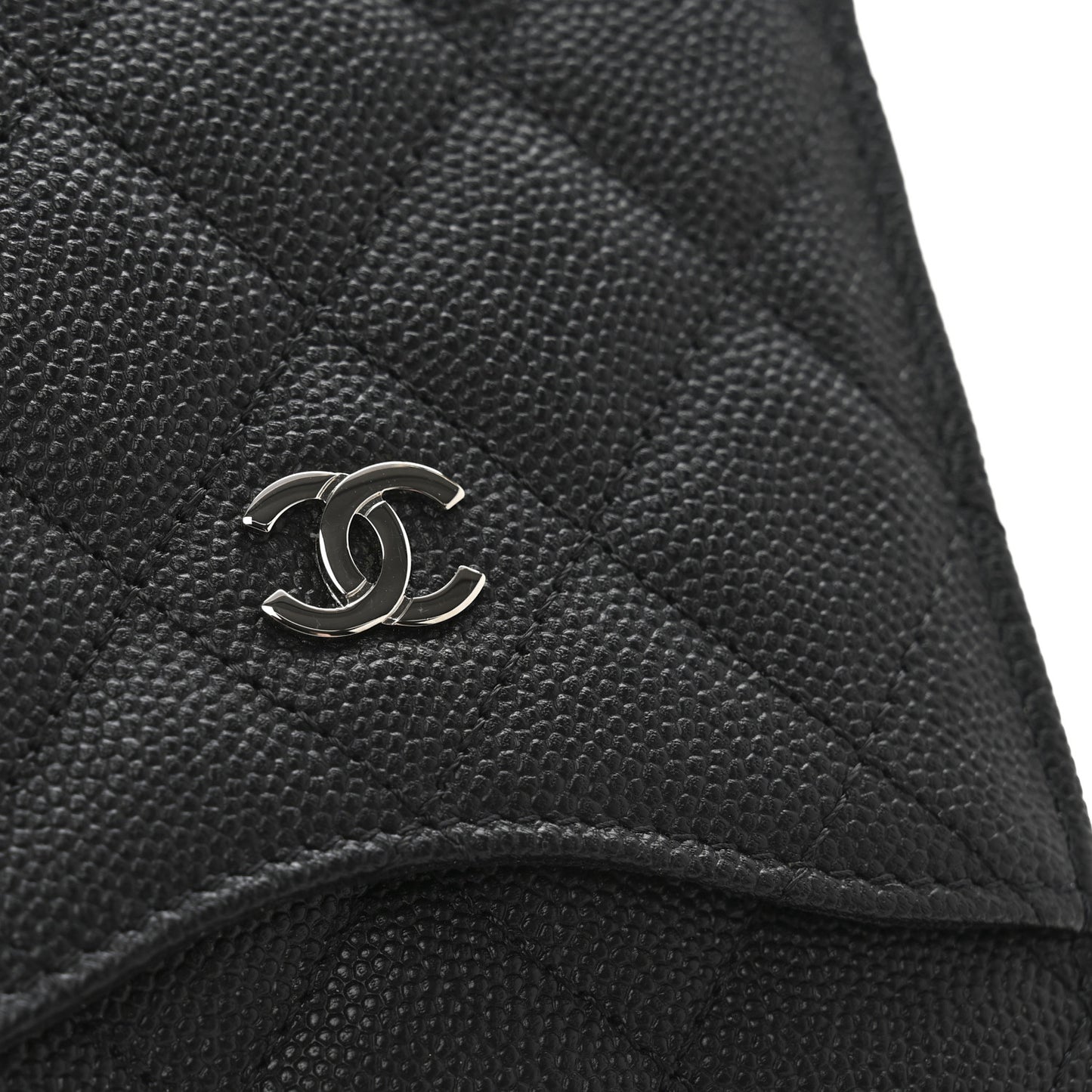 Caviar Quilted Classic iPhone Pouch Black