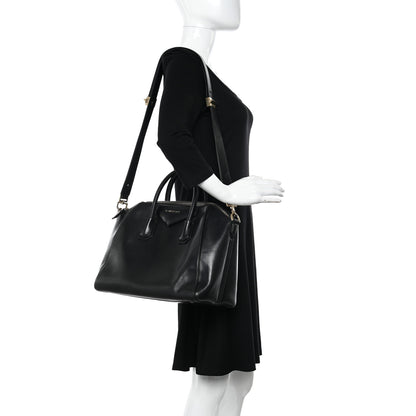 Givenchy Shiny Lord Calfskin Medium Antigona Black 2 of 10