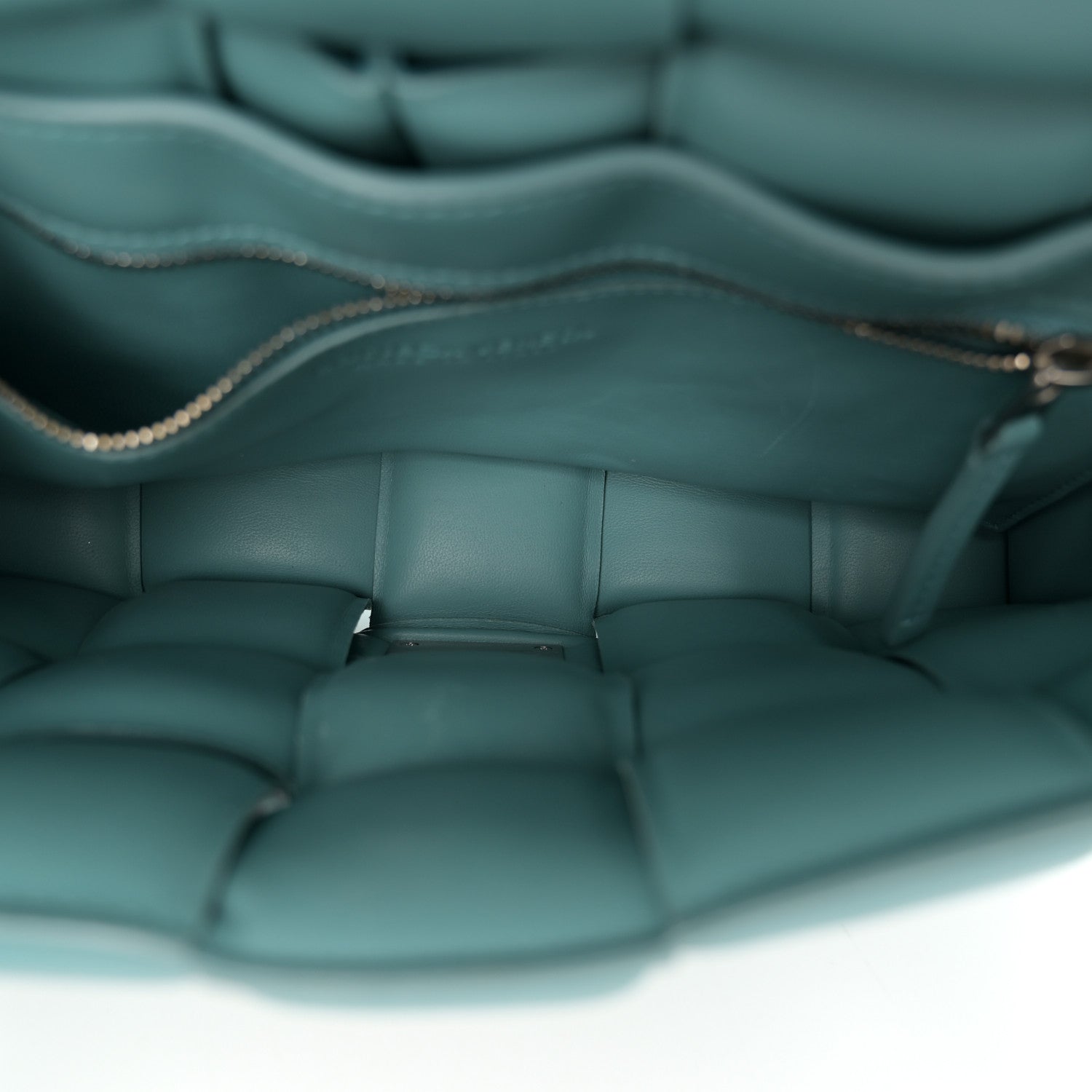 Bottega Veneta Nappa Maxi Intrecciato Padded Cassette Crossbody Bag Linoleum 5 of 13