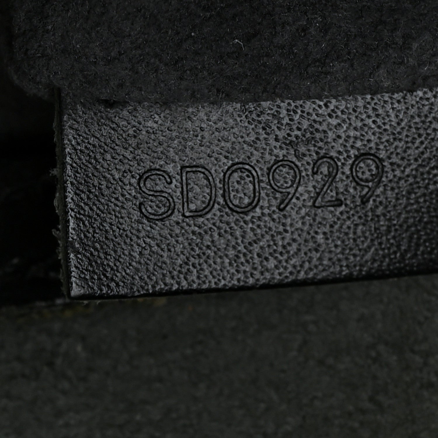 Louis Vuitton Epi Alma PM Black 6 of 15