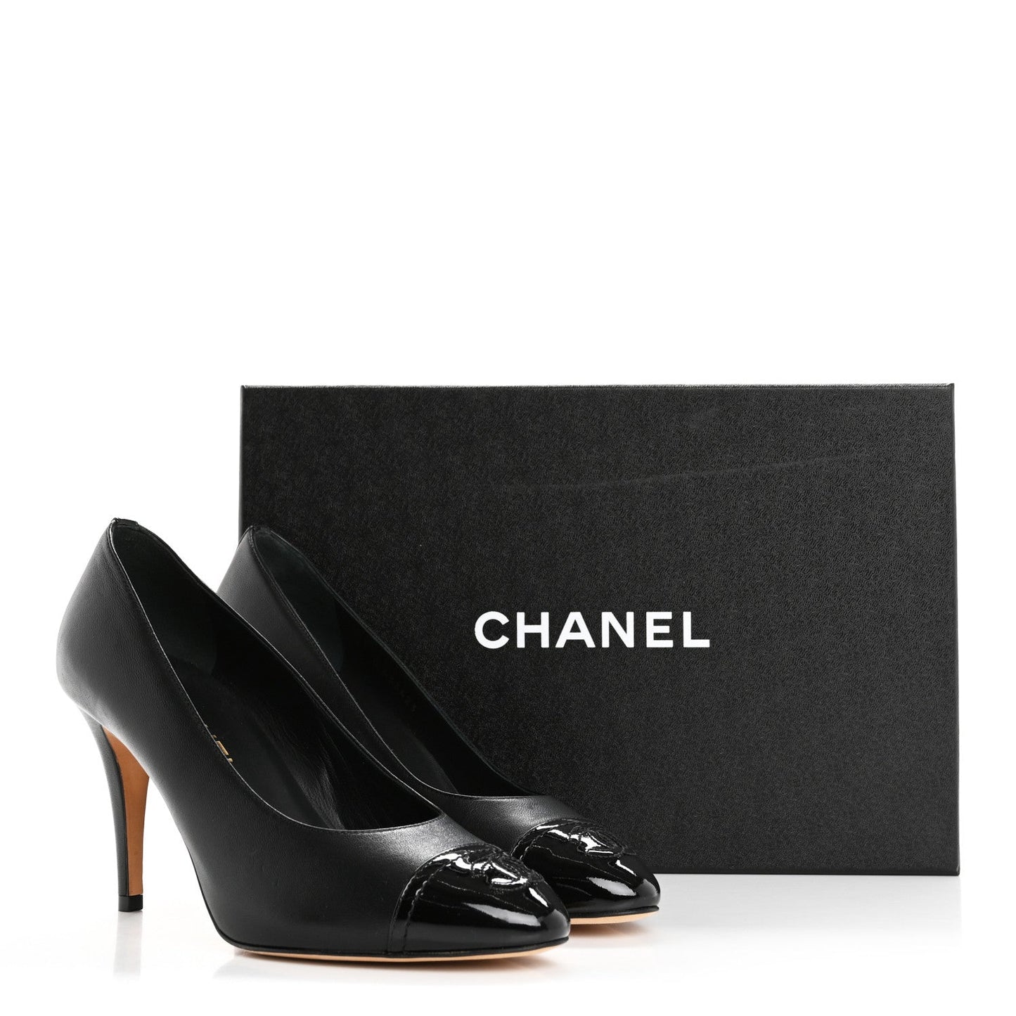 Lambskin Patent Calfskin Cap Toe CC Pumps 37 Black