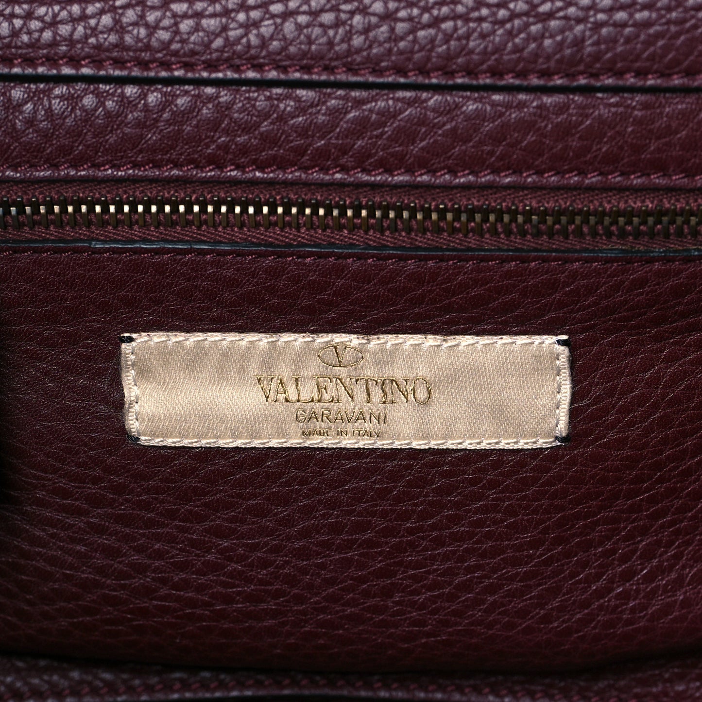 Grained Calfskin Small Rockstud Rolling Tote Rubin