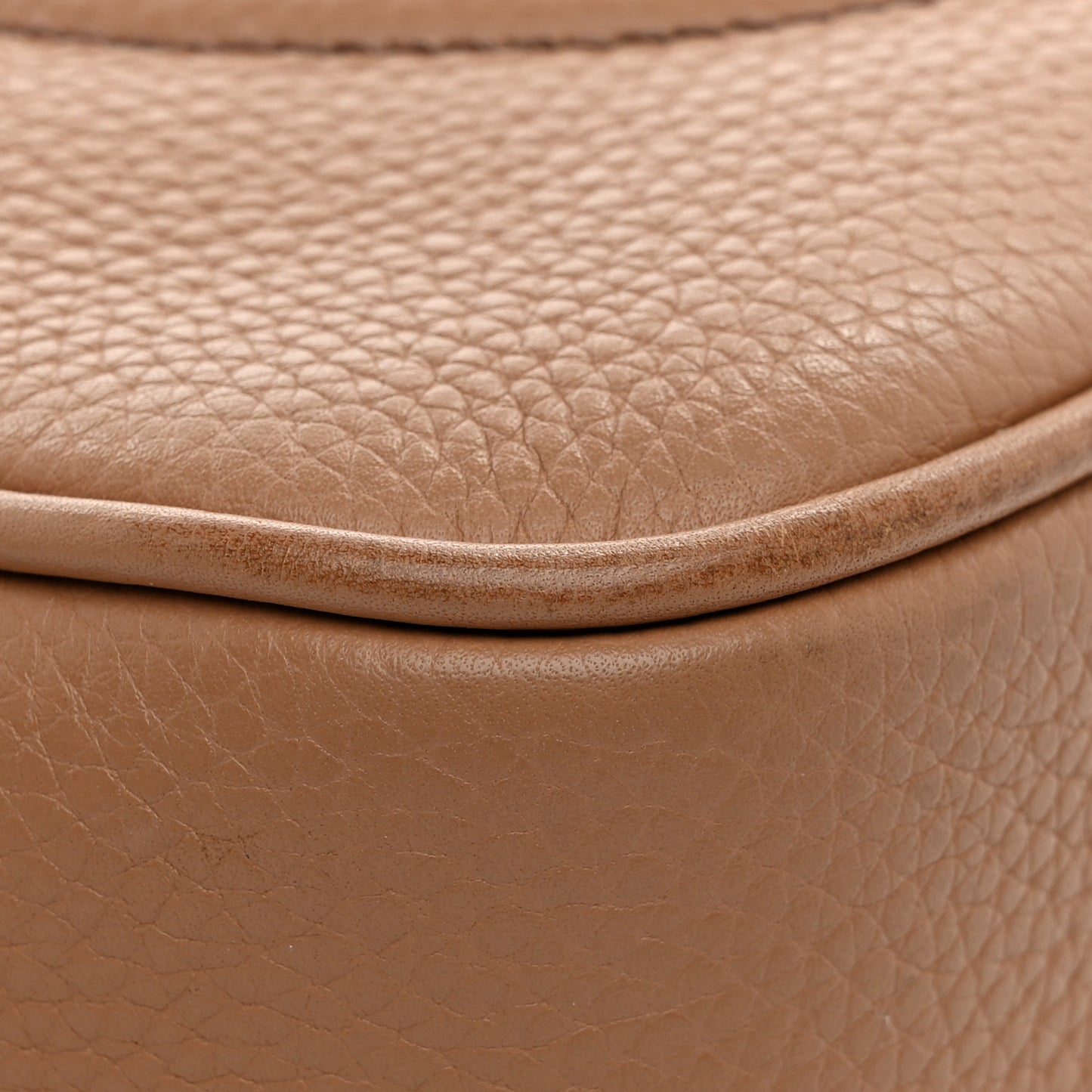 Pebbled Calfskin Small Soho Disco Bag Camelia