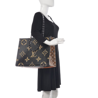Louis Vuitton Monogram Giant Jungle Onthego GM Black 2 of 10