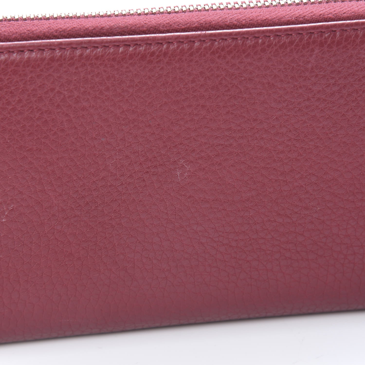 Gucci Pebbled Calfskin Studded Soho Zip Around Wallet Soft Burgundy 9 of 10