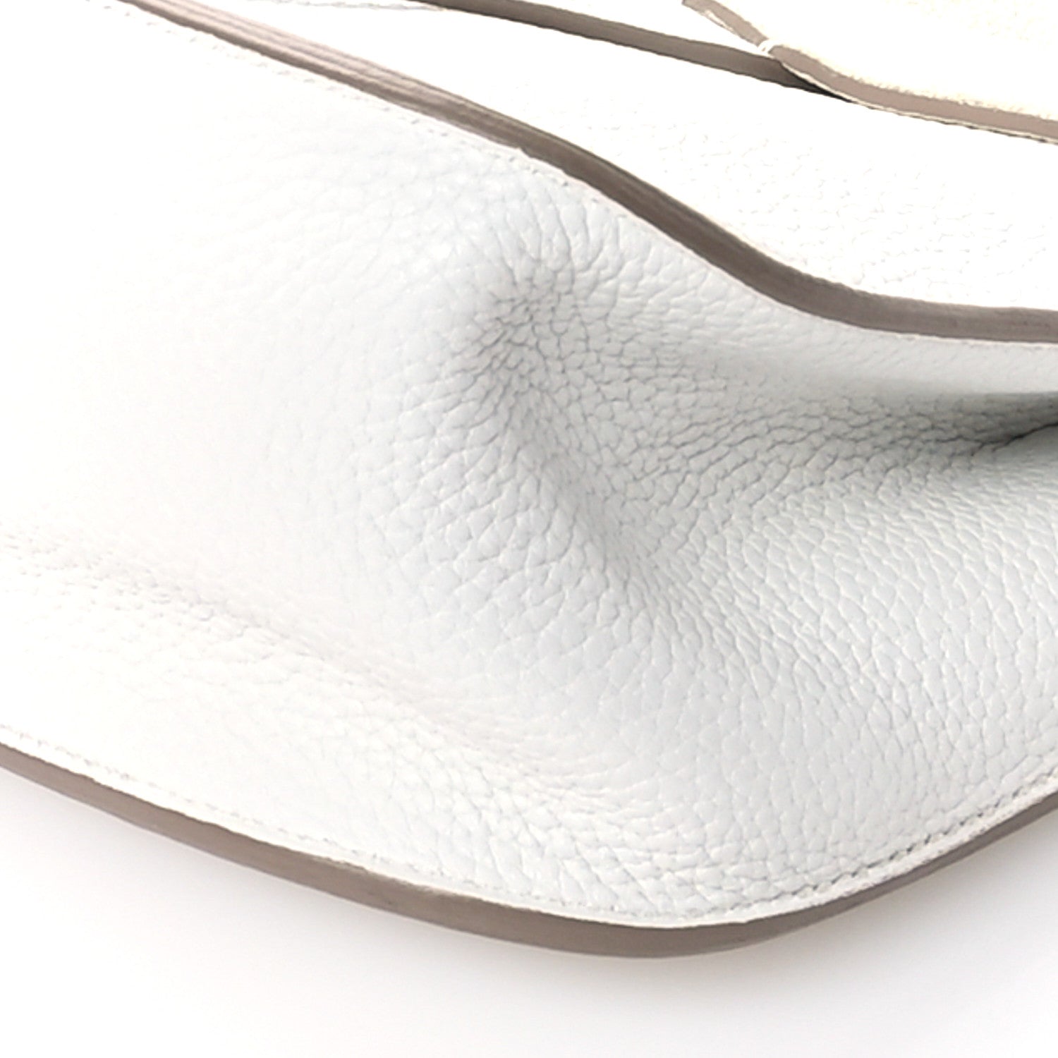 Hermes Taurillon Clemence Halzan 31 GM Craie 10 of 10