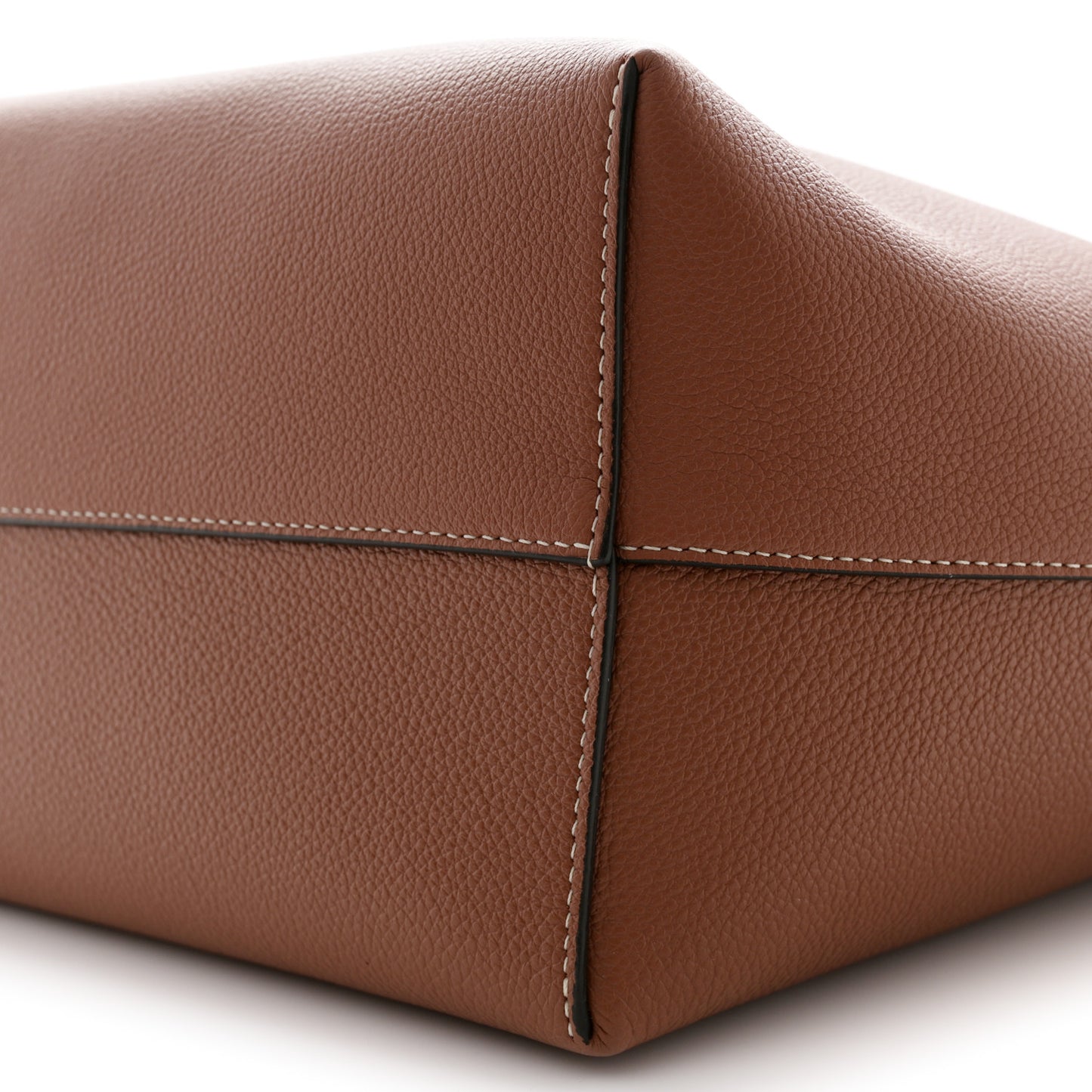 Grained Calfskin Triomphe Medium Cabas Anais  Tan