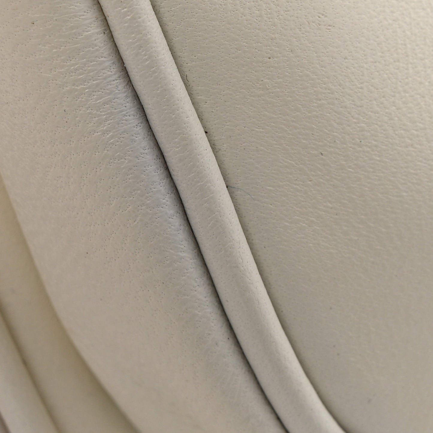 Lambskin Medium Attica Backpack White