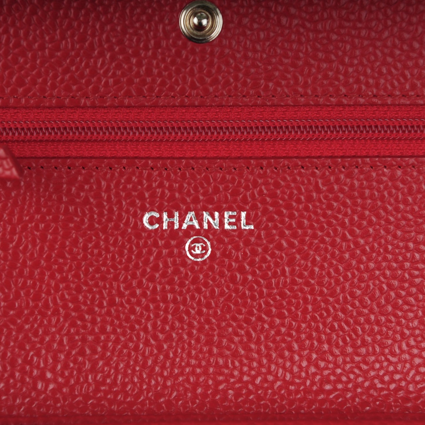 Caviar Quilted Wallet On Chain WOC Red