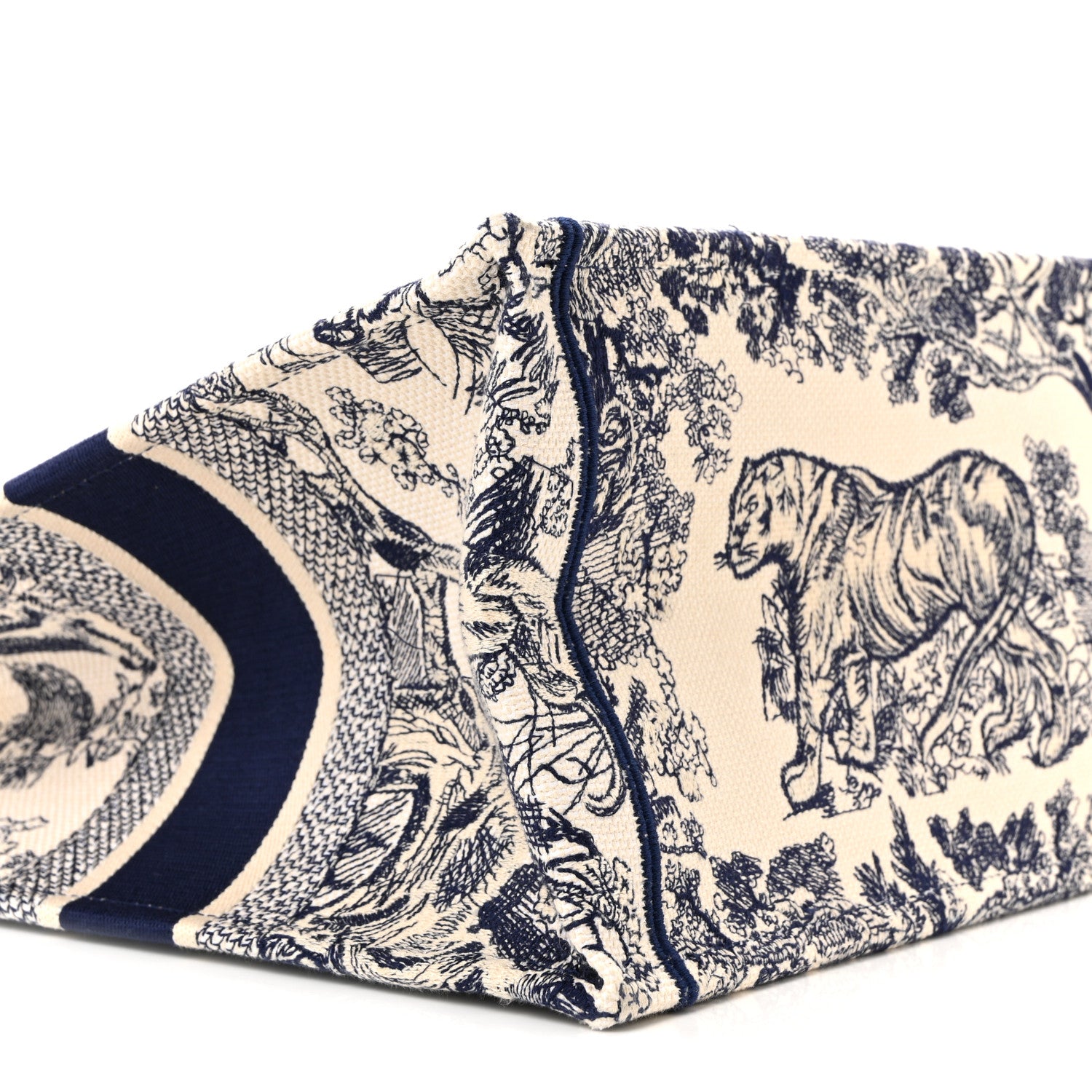 Christian Dior Canvas Embroidered Medium Dioriviera Toile De Jouy Book Tote Blue 9 of 14