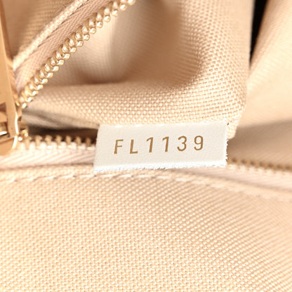 Louis Vuitton Monogram Giant Onthego GM Kaki Beige 7 of 10