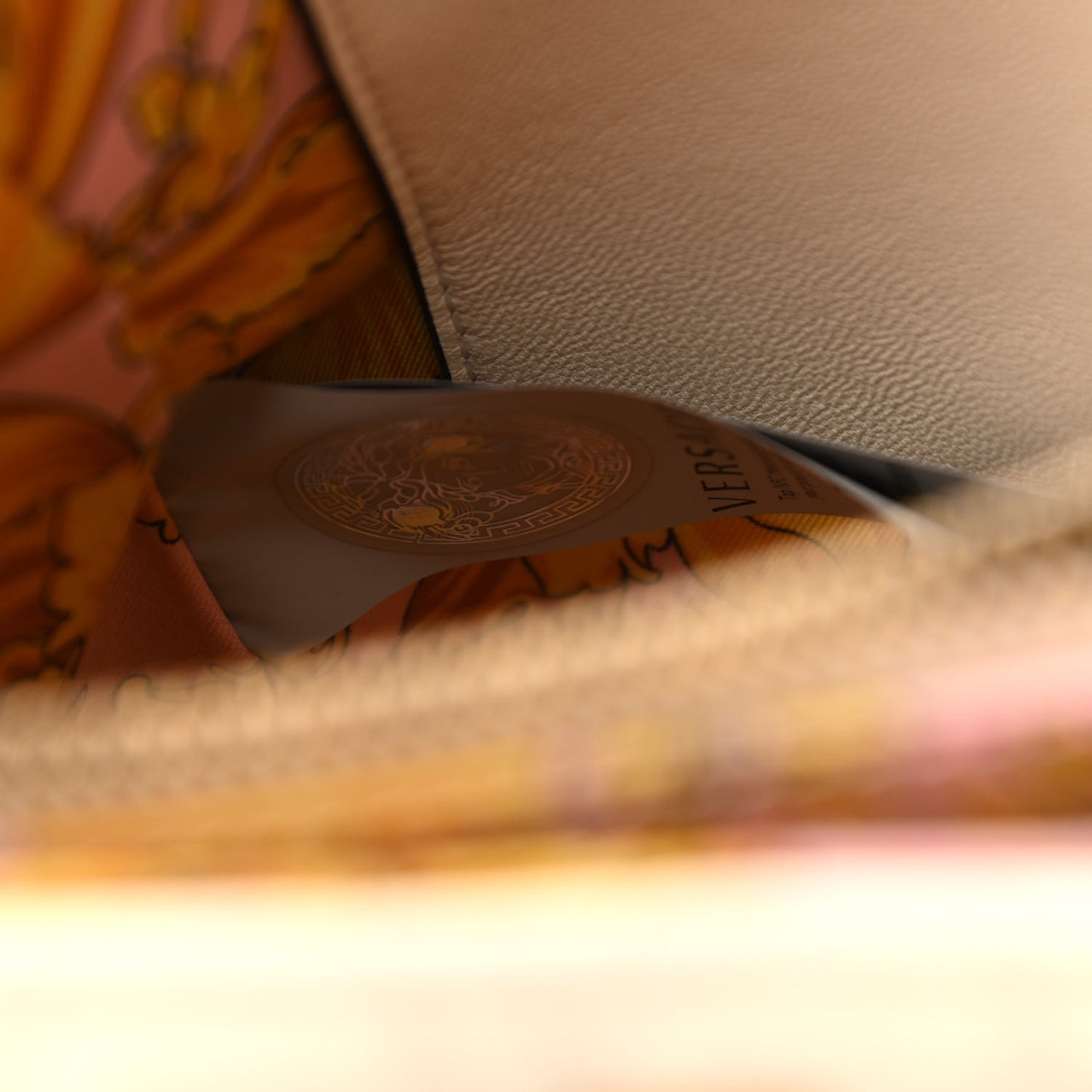 Nappa Barocco Quilted Virtus Chain Shoulder Bag Ecru