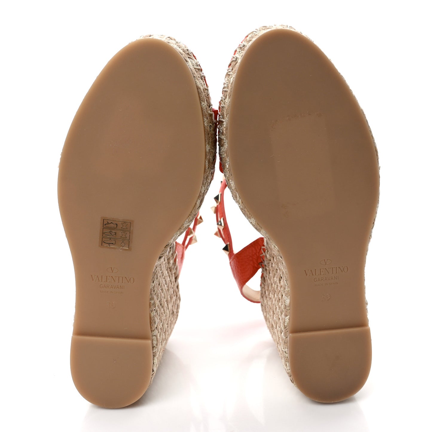 Grained Calfskin Rockstud Ankle Strap Espadrille 15/105mm Wedge Sandals 39 Titian Natural