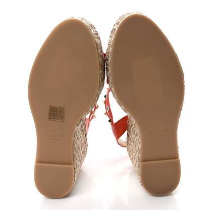 Valentino Garavani Grained Calfskin Rockstud Ankle Strap Espadrille 15/105mm Wedge Sandals 39 Titian Natural 5 of 8