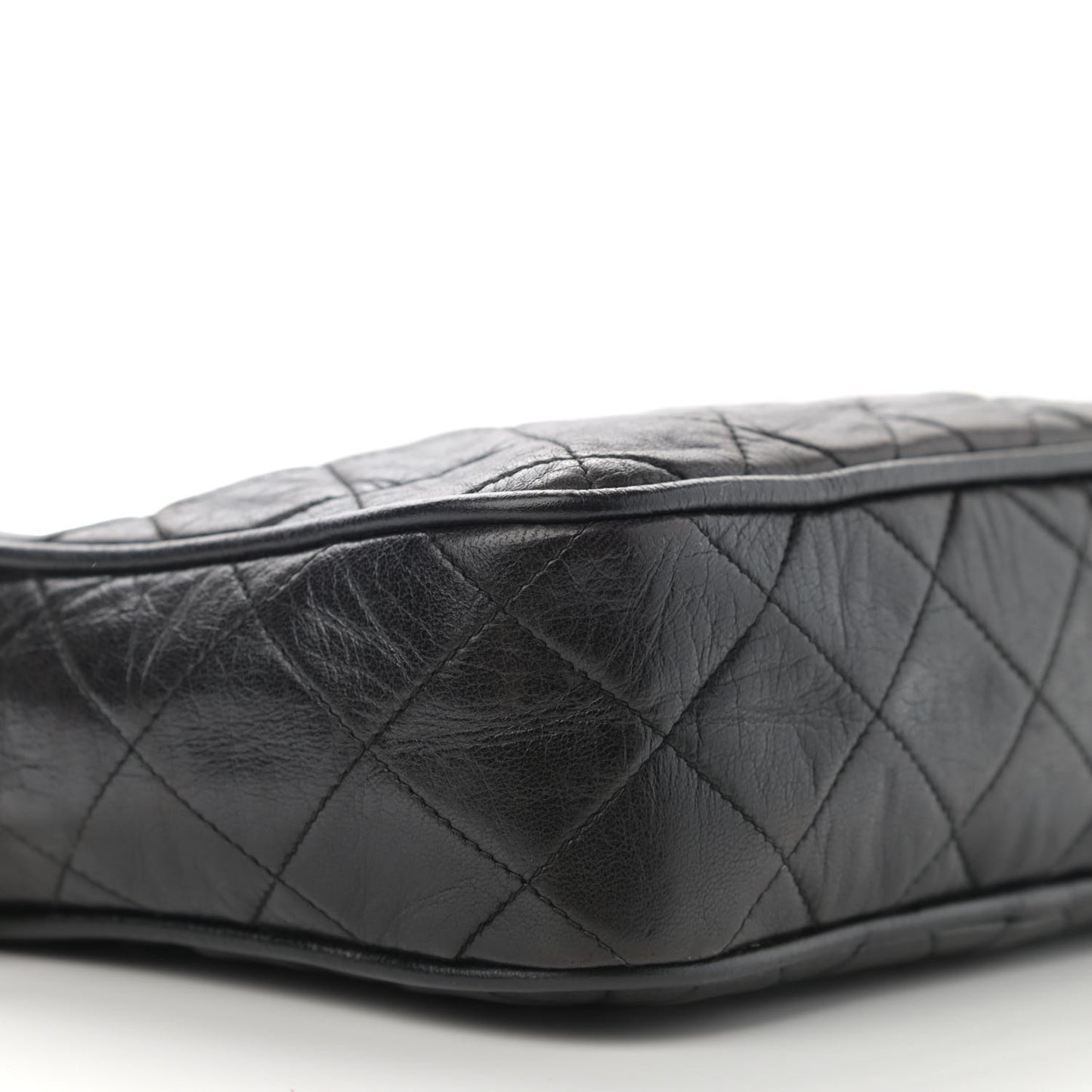 Lambskin Quilted CC Tassel Camera Case Black