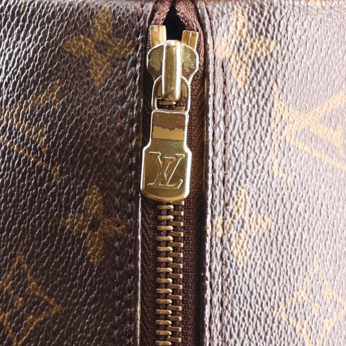 Monogram Papillon 30