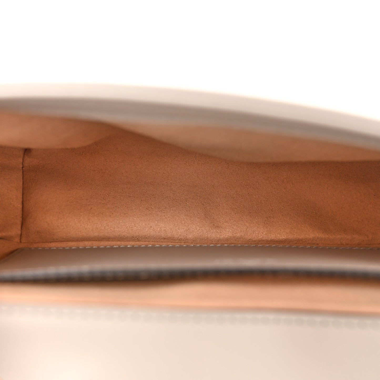 Calfskin Matelasse Mini GG Marmont Shoulder Bag Light Grey