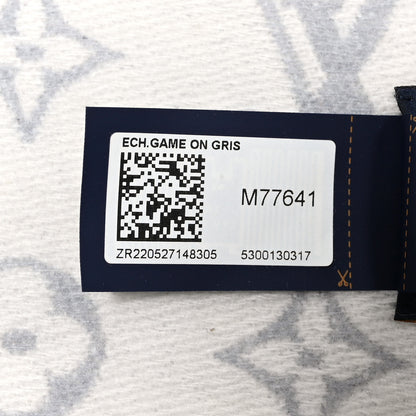 Louis Vuitton Cashmere Monogram Game On Scarf Gris 4 of 6