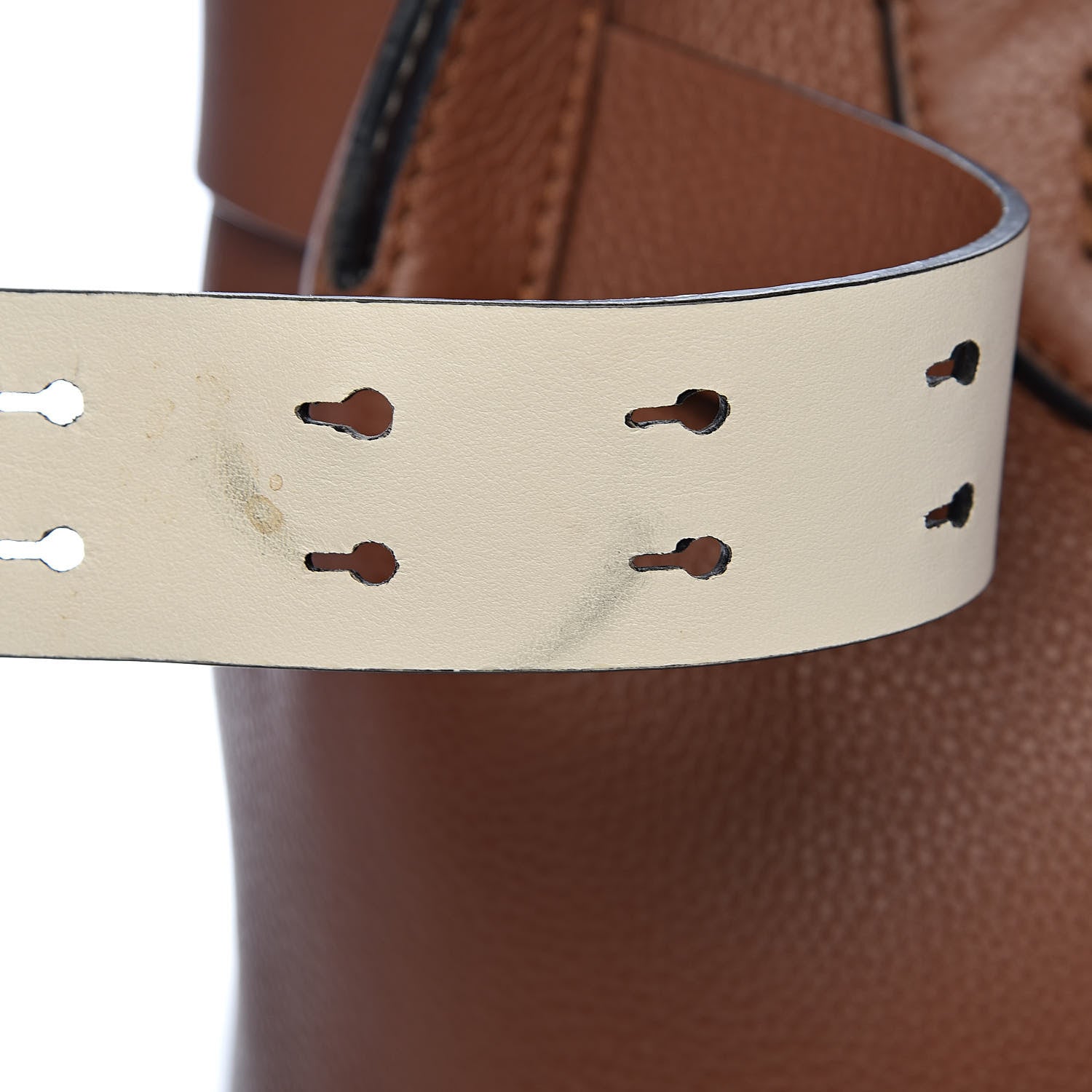 Burberry Soft Grain Calfskin Medium Belt Bag Tan 14 of 22