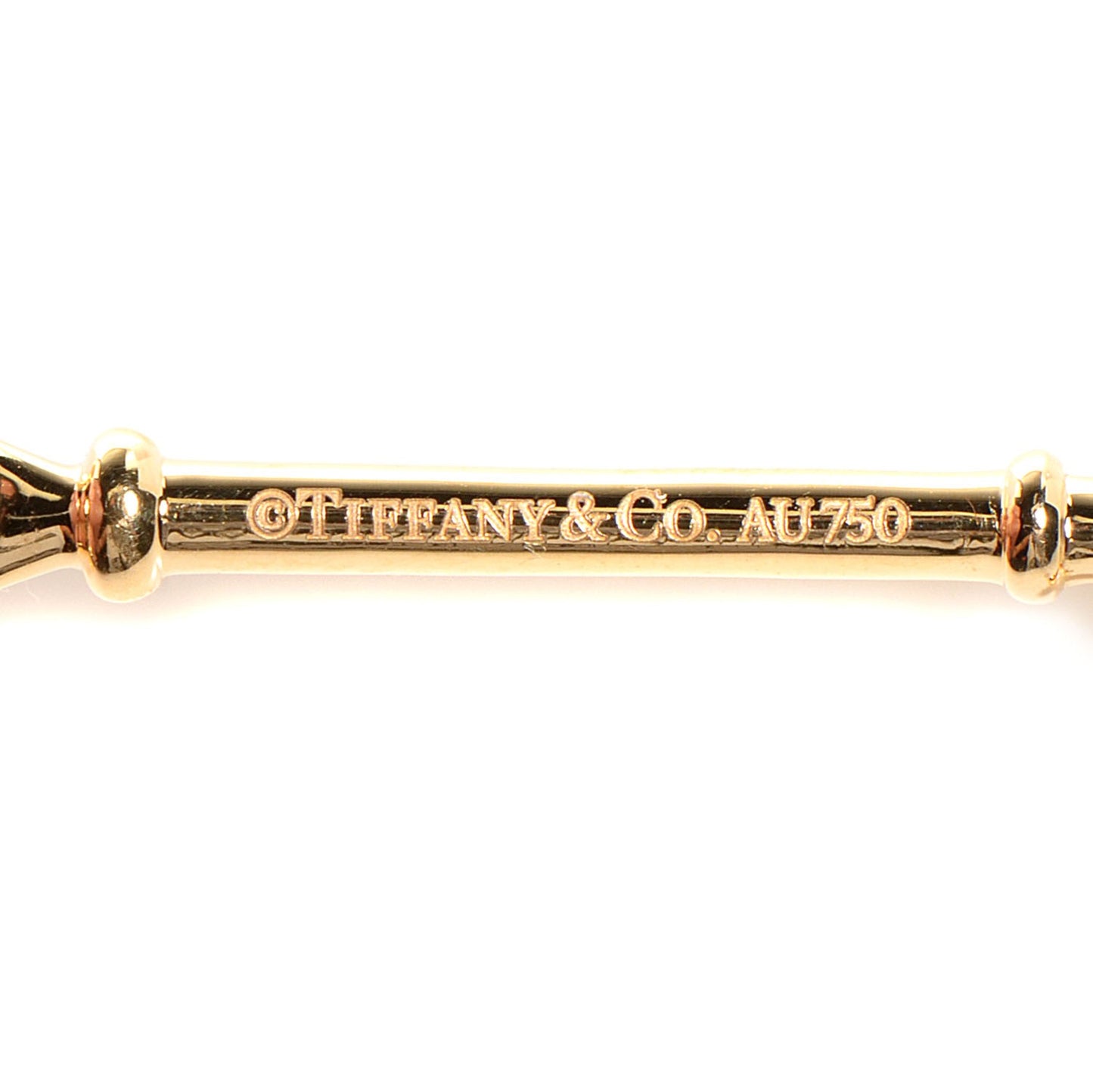 14k Yellow Gold Knot Key Pendant