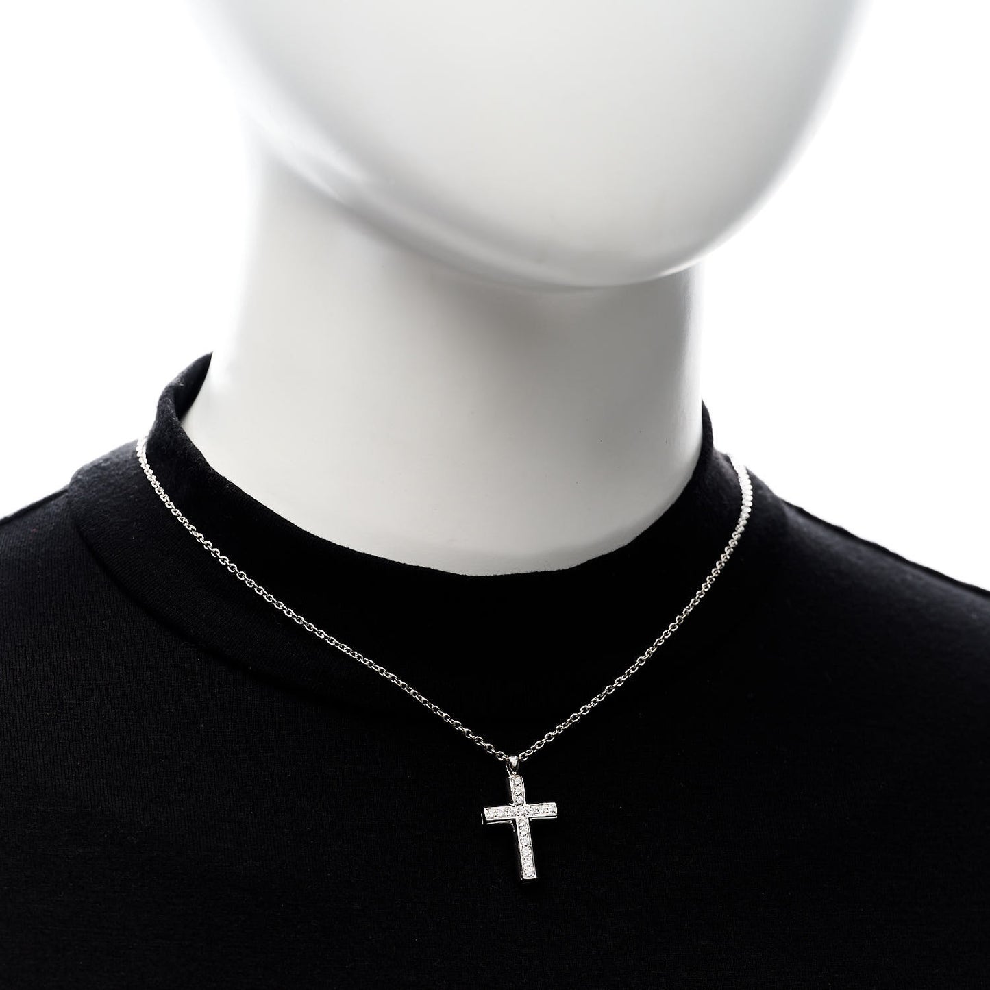 18K White Gold Diamond Cross Pendant Necklace