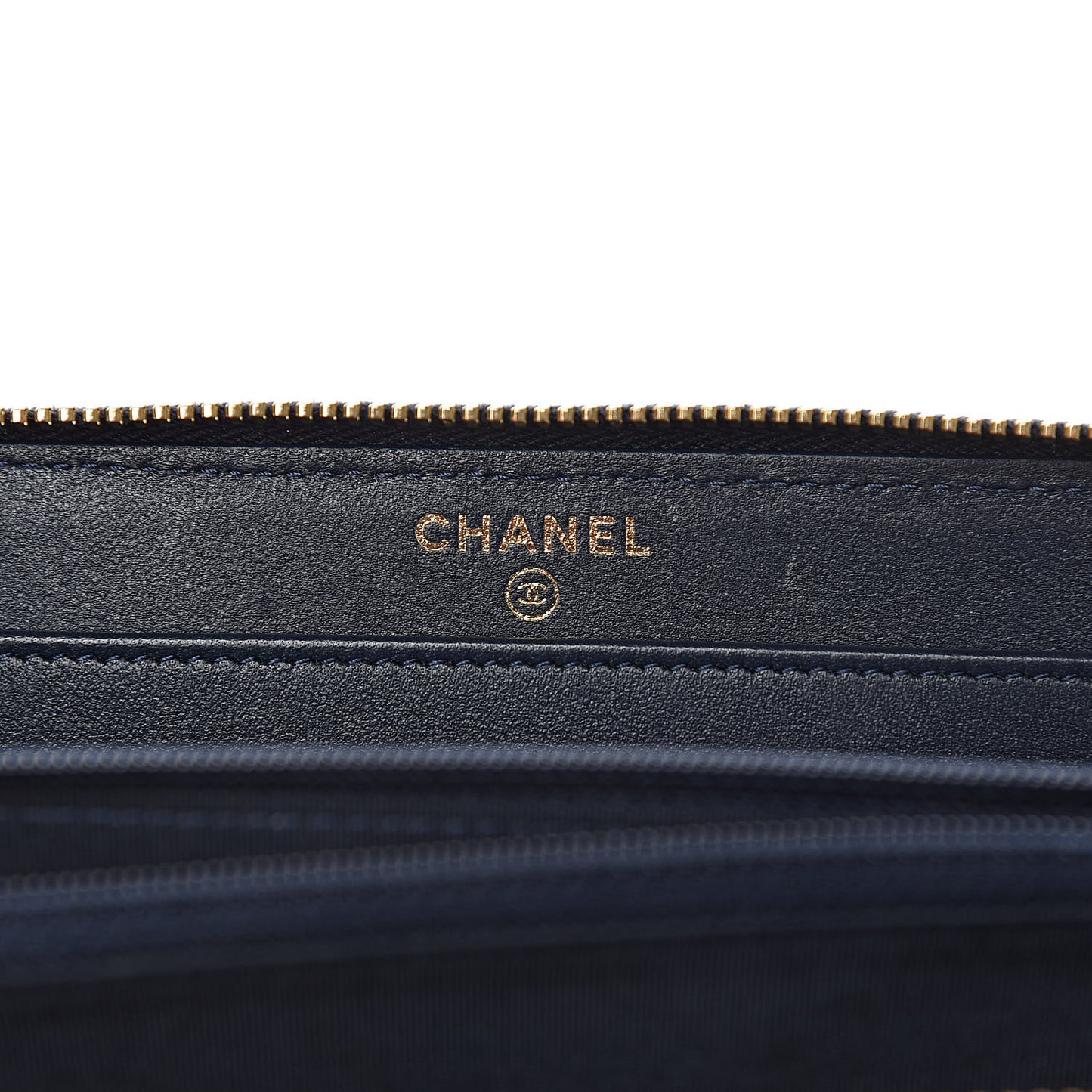 Tweed Snakeskin Quilted CC Filigree Zip Around Wallet Blue Multicolor