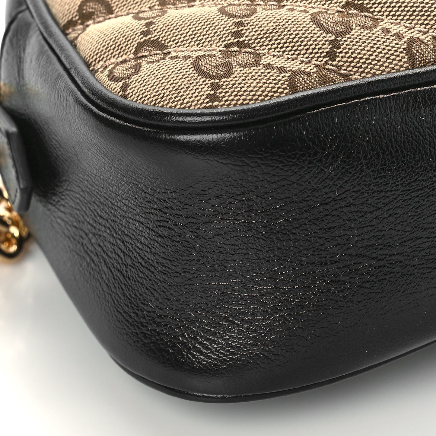 Monogram Matelasse Diagonal Small GG Marmont Chain Shoulder Bag Beige Black