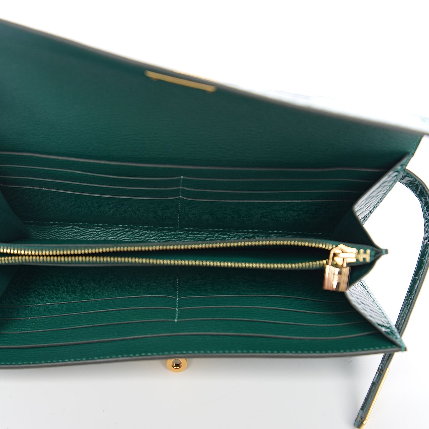 Shiny Alligator Kelly Longue Wallet Vert Emeraude