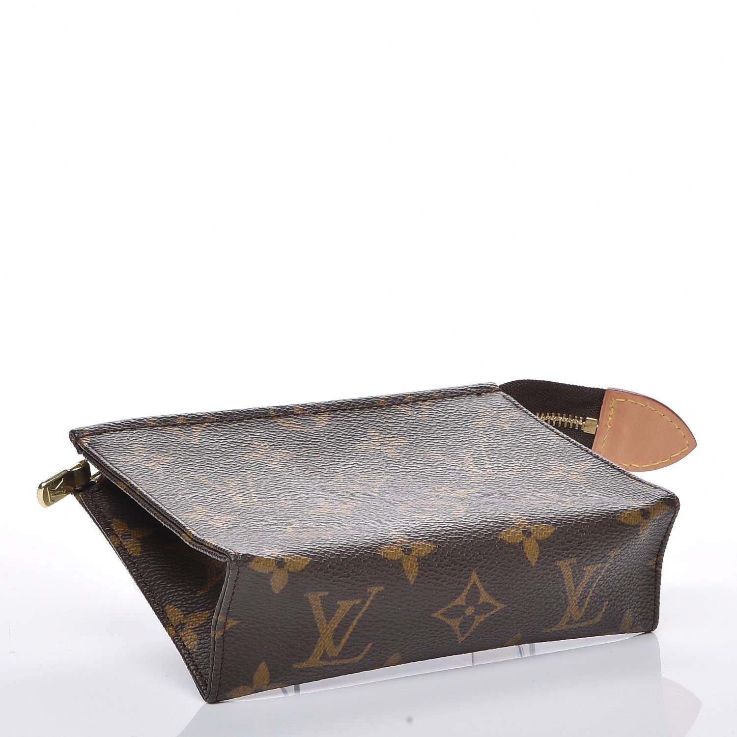 Louis Vuitton Monogram Toiletry Pouch 15 4 of 8