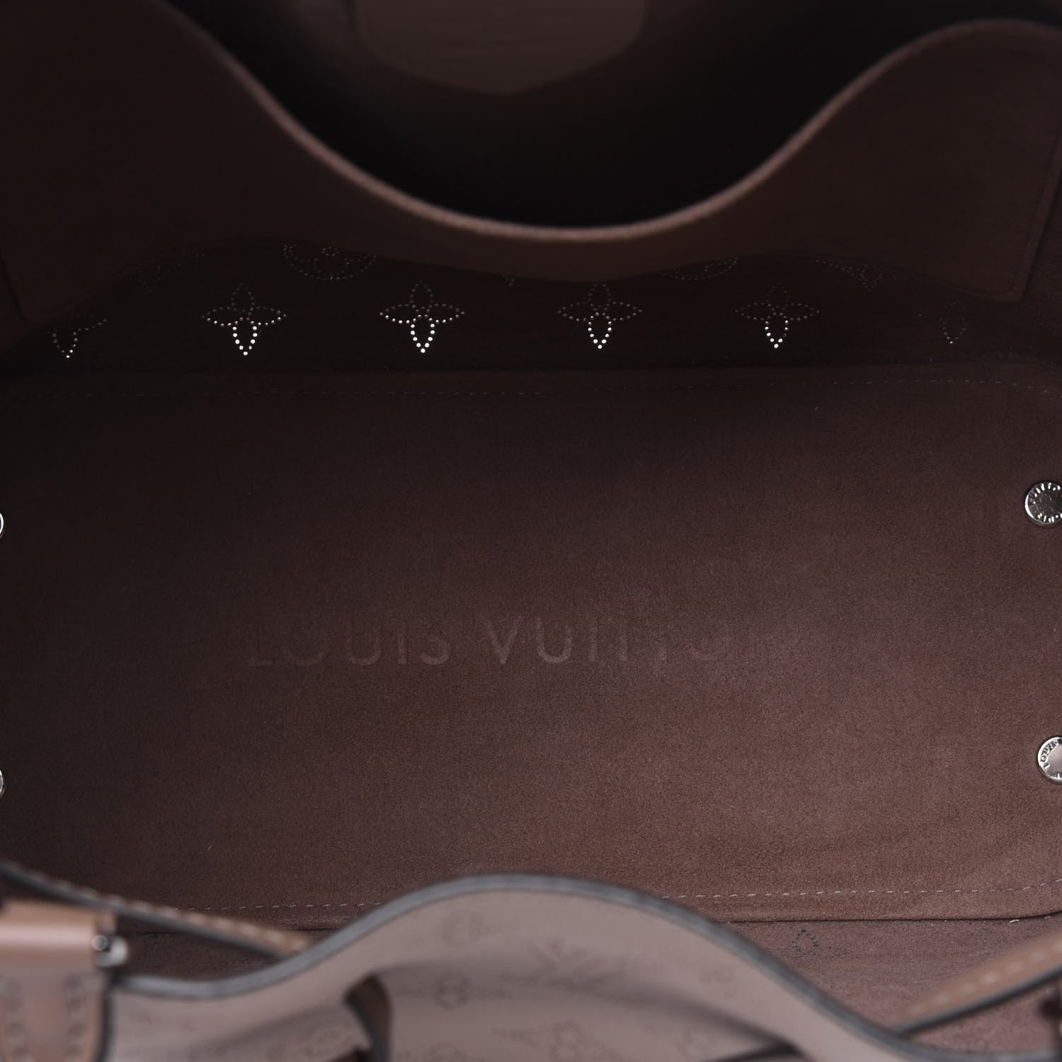 Louis Vuitton Mahina Girolata Galet 6 of 13
