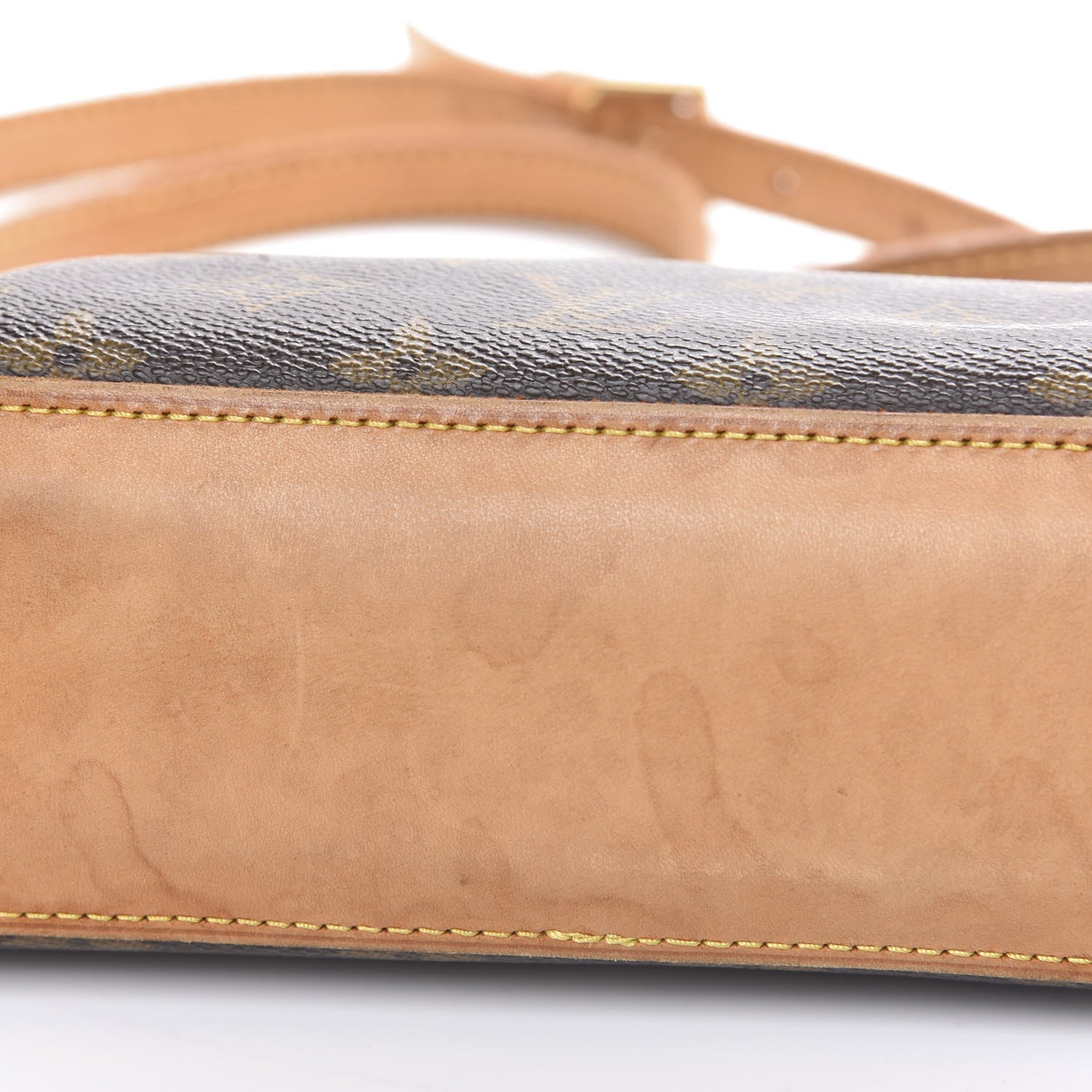 Louis Vuitton Monogram Trotteur 8 of 8