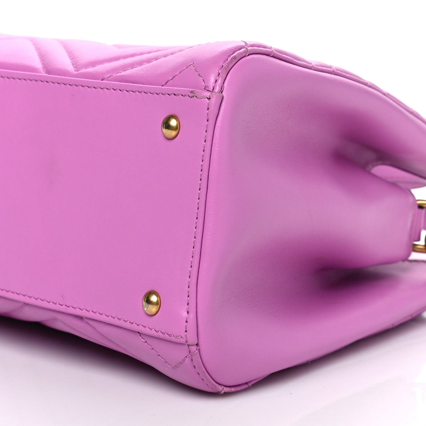 Calfskin Matelasse Small GG Marmont Tote Candy Mousse