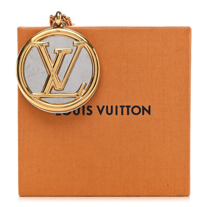 Louis Vuitton Louise Long Necklace Gold 10 of 10