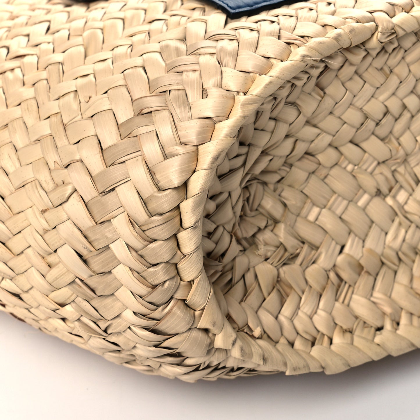 Raffia Small Basket Tote Bag Natural Tan Navy