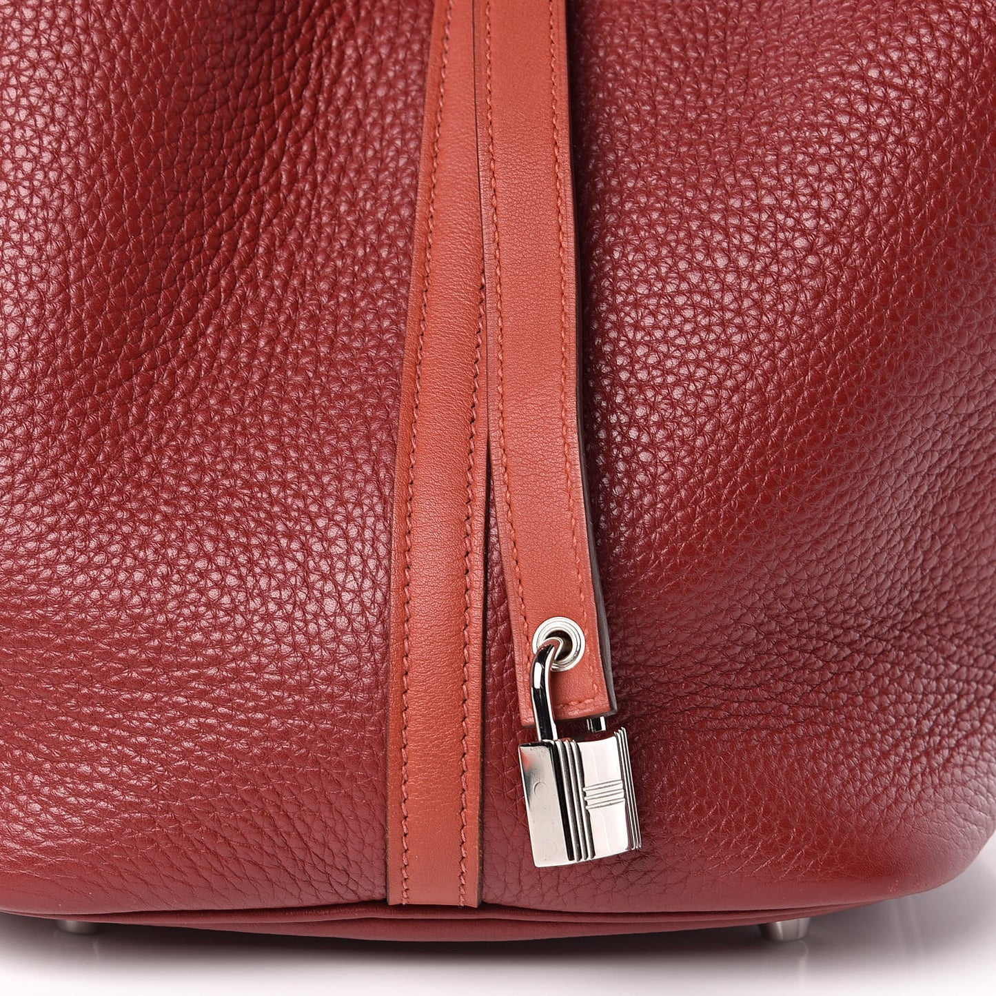 Taurillon Clemence Swift Picotin Lock 22 MM Rouge H Brique
