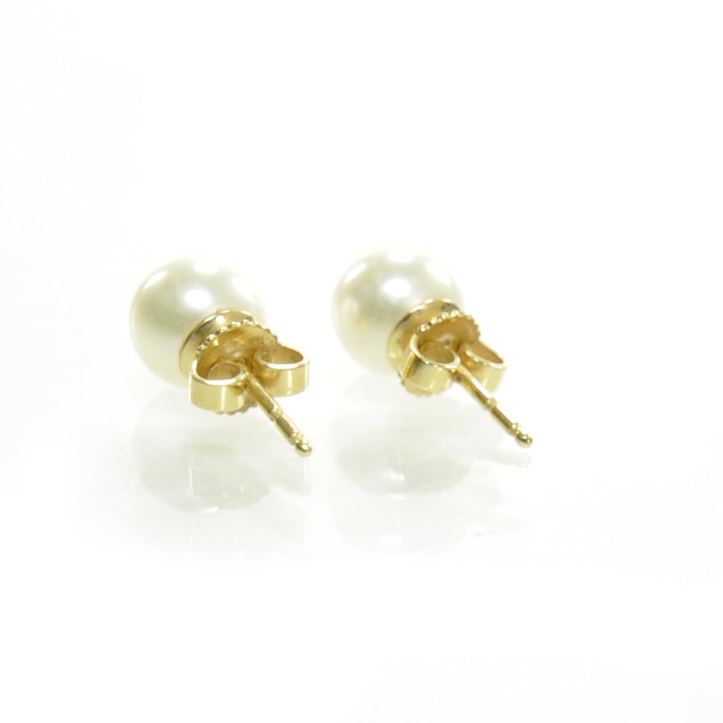 18k Gold Pearl Stud Earrings