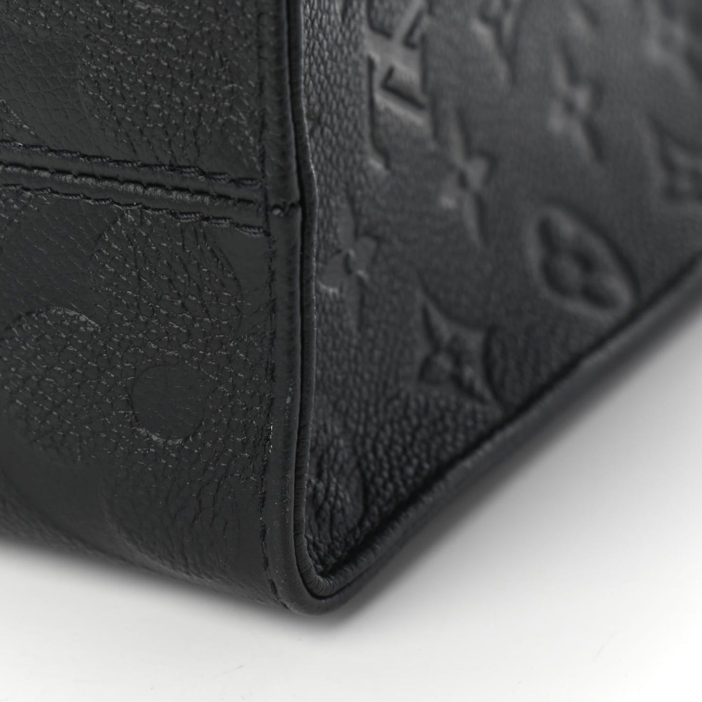Empreinte Monogram Giant Onthego PM Black