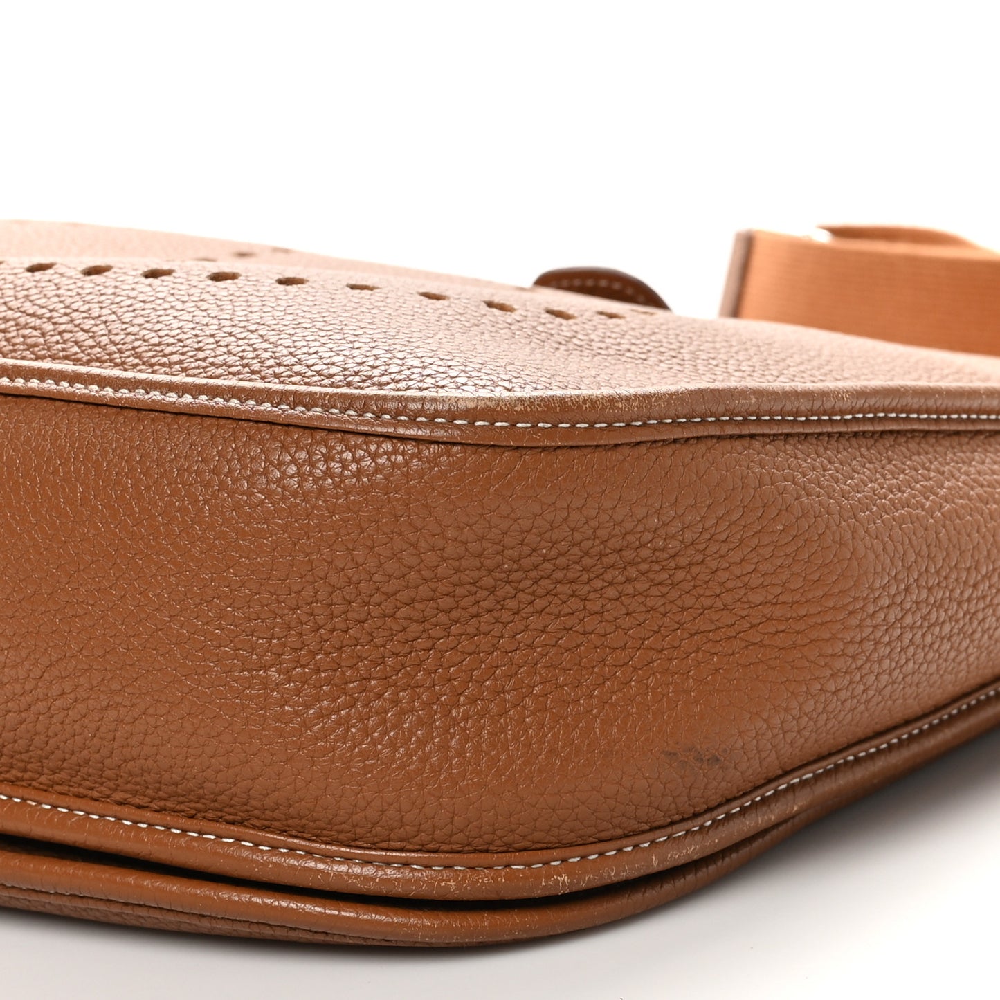 Taurillon Clemence Evelyne III GM Gold