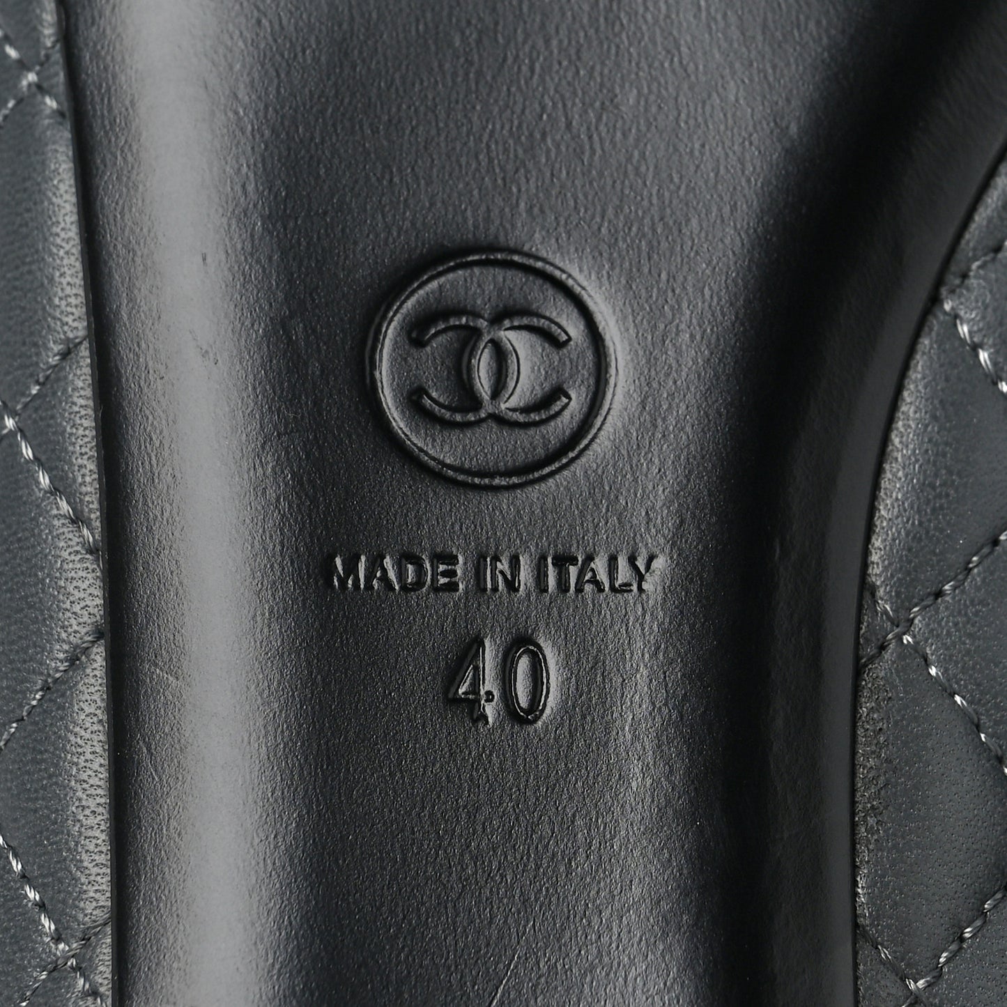 Lambskin Quilted Cap Toe Ballerina Flats 40 Charcoal Black