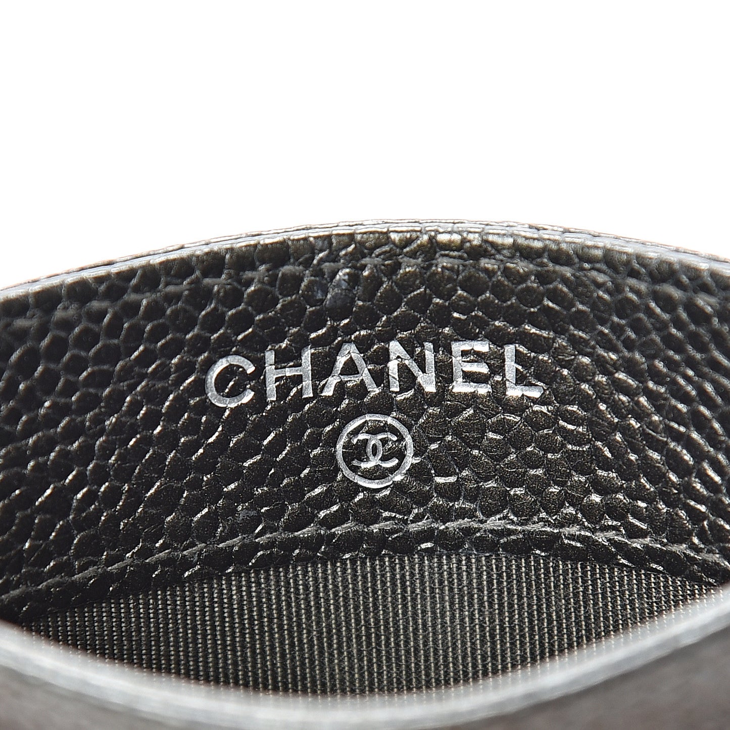 Caviar Quilted Card Holder Dark Charcoal