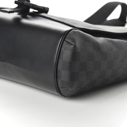 Louis Vuitton Damier Graphite Skyline Messenger MM 7 of 9
