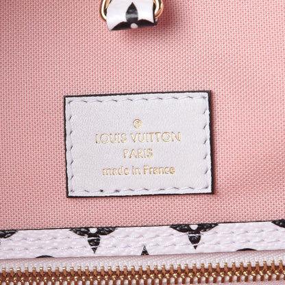 Louis Vuitton Monogram Giant Neverfull MM Rouge 7 of 11