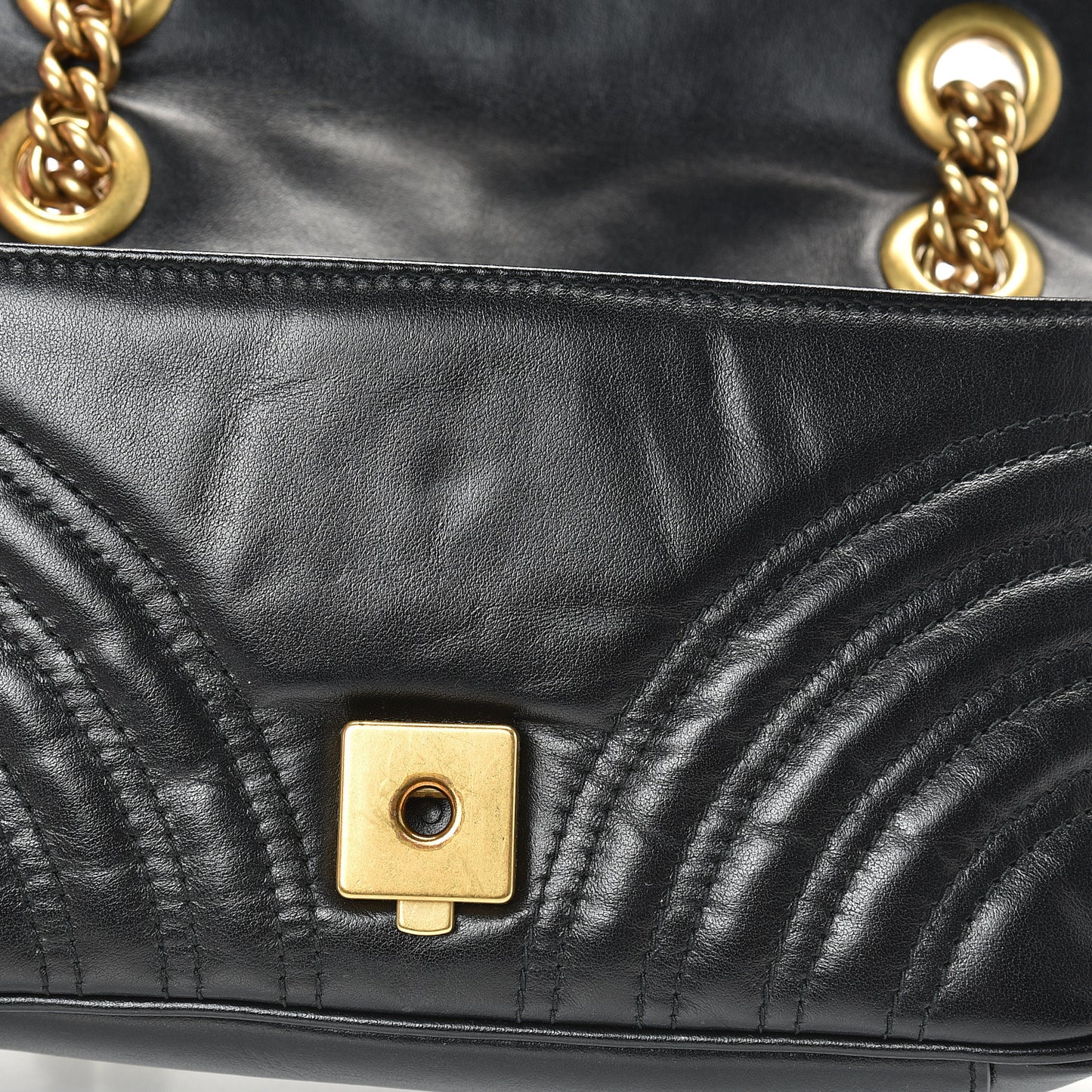 Calfskin Matelasse Mini GG Marmont Shoulder Bag Black