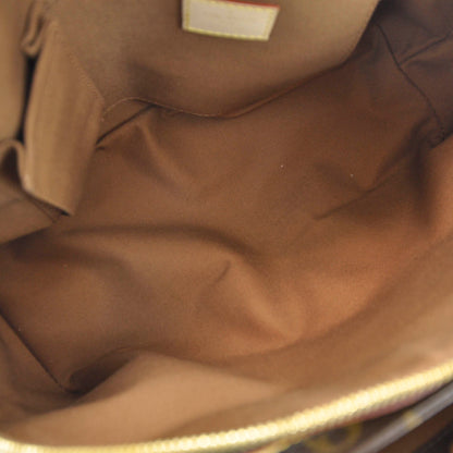 Louis Vuitton Monogram Riveting 7 of 9